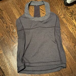 Lululemon tank w built in bra